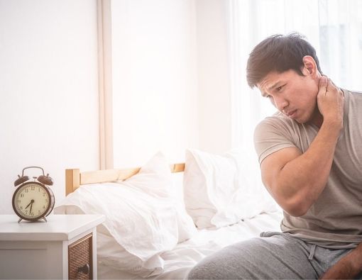 Cara Atasi Leher Kaku Sehabis Bangun Tidur