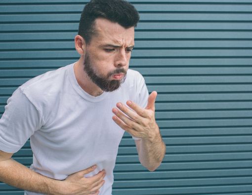 Kenali Akalasia, Gangguan Pencernaan yang Bikin Sering Muntah