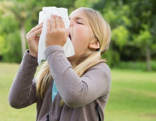 Anak Sering Bersin di Pagi Hari, Gejala Apakah?