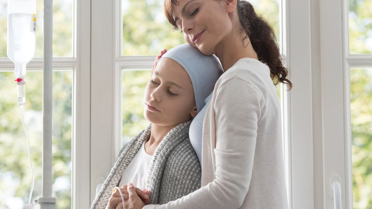 6 Hal yang Perlu Diperhatikan Caregiver Penderita Kanker