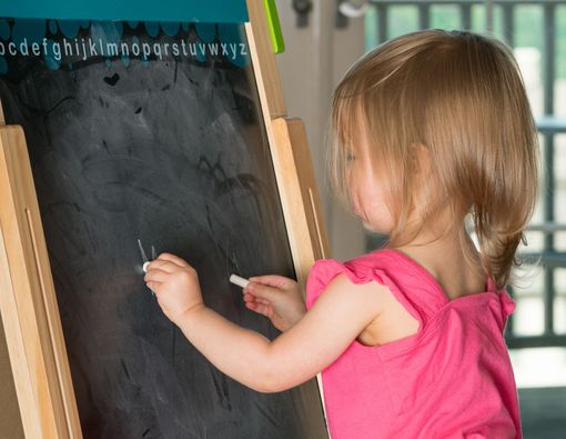 Kenali Lebih Dekat tentang Anak Ambidextrous