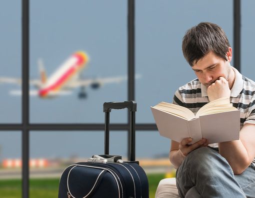 Aktivitas Pengisi Waktu Anti-Bete Saat Menunggu Pesawat Delay