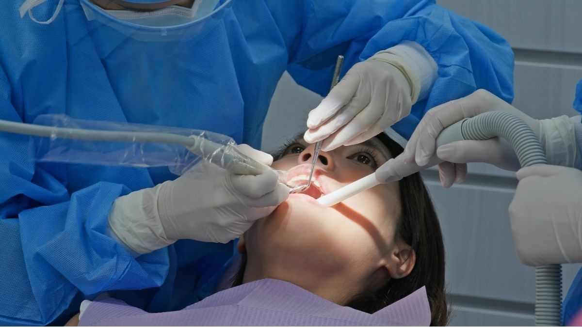 Mengenal Prosedur dan Manfaat Scaling Gigi