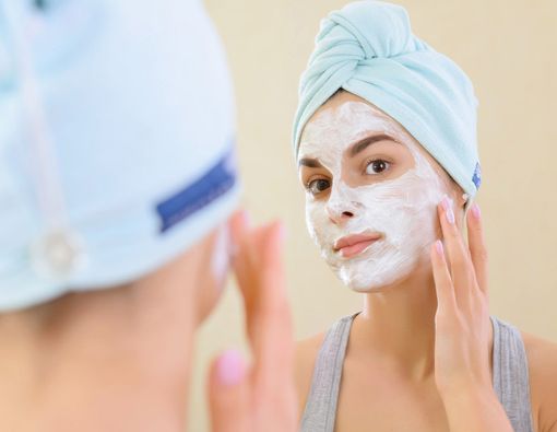 Seberapa Sering Boleh Menggunakan Masker Kulit untuk Wajah?