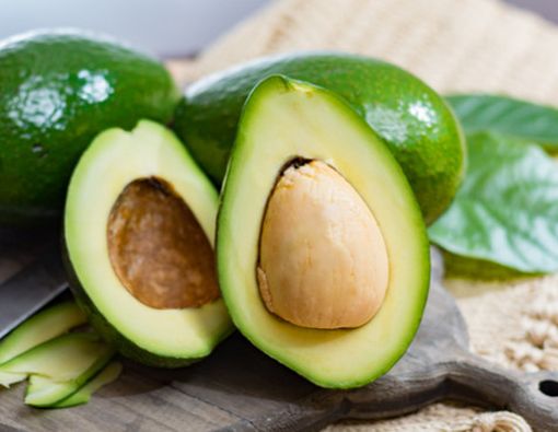 Memilih Camilan Sehat dan Berenergi Sebelum Olahraga