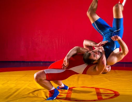 Bahaya Bantingan ala Smackdown bagi Tubuh