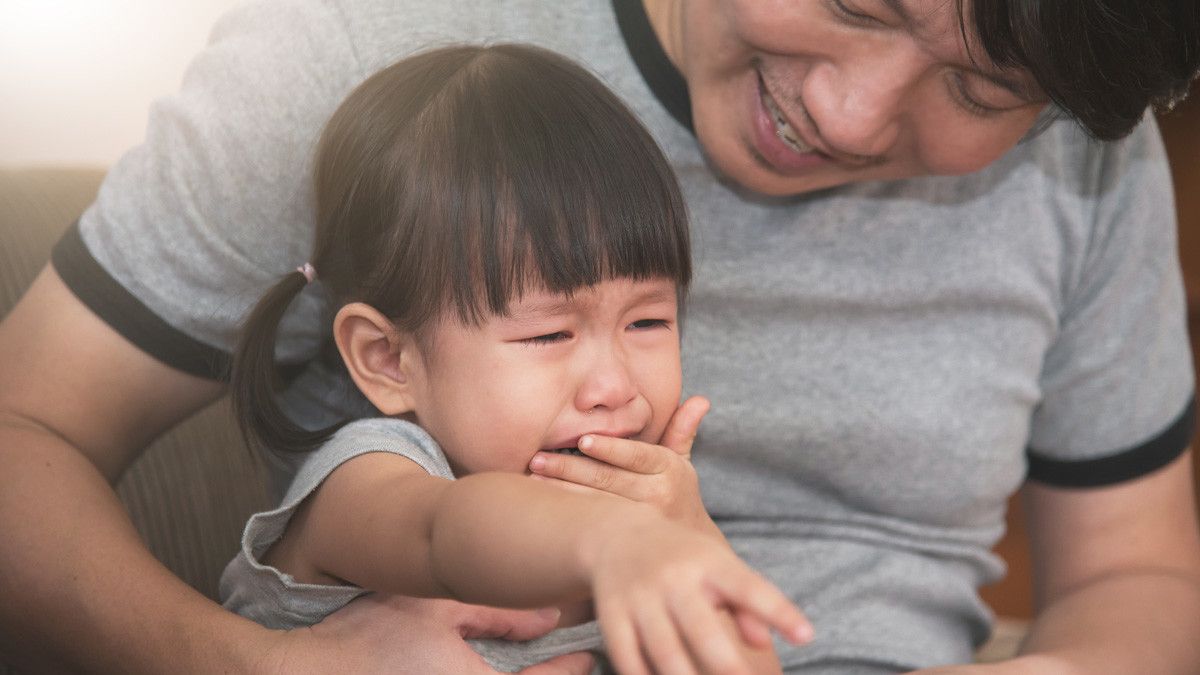Peran Ayah dalam Mengatasi Anak yang Tantrum (Eggeegg/Shutterstock)