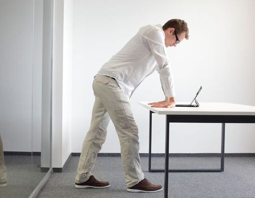 Gerakan Lima Menit di Kantor Agar Tetap Fit