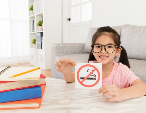 Dampak Psikologis pada Anak Saat Melihat Orang Tua Merokok