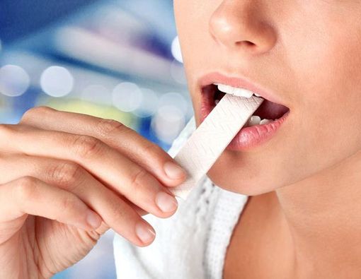 Mengunyah Permen Karet Ternyata Bermanfaat bagi Kesehatan