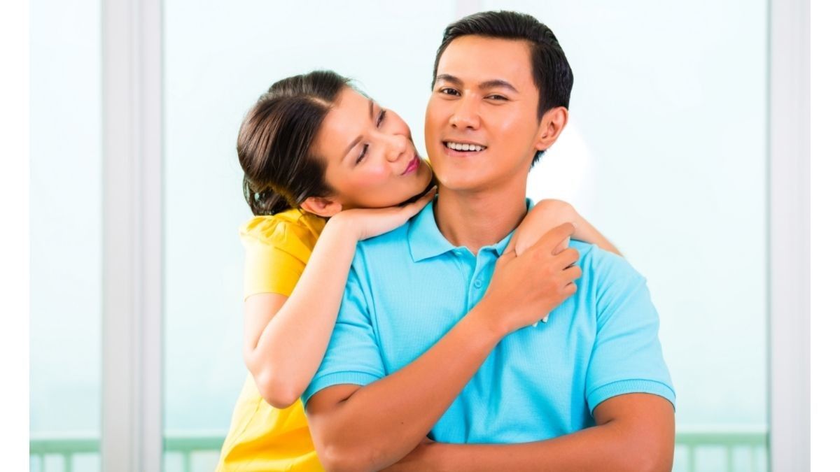 Manfaat Cuddling atau Pelukan Manja bagi Pria