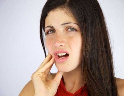 Gigi Sensitif, Inilah 4 Penyebabnya