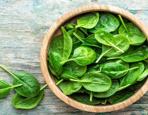 Jangan Kebanyakan Makan Bayam, Ini Bahayanya bagi Kesehatan!