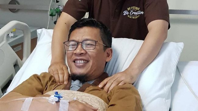 Pulang Umrah, Aa Gym Dirawat Akibat Kelelahan