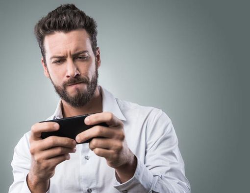 4 Kebiasaan Sehari-hari yang Merusak Mata