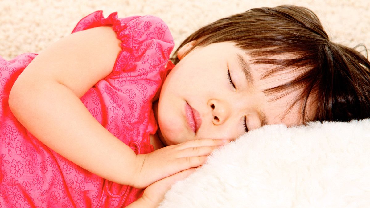 Camilan Lezat yang Bantu Si Kecil Tidur Nyenyak