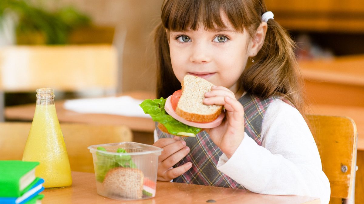 Tingkatkan Prestasi Anak di Sekolah dengan Bawa Bekal Setiap Hari