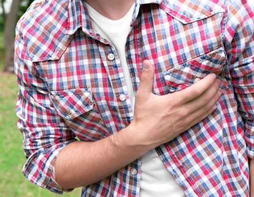 Dada Sakit saat Batuk? Awas, Mungkin Ini Penyebabnya