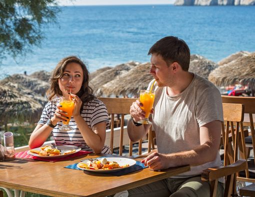 Anda Gemar Wisata Kuliner? Ini Tips agar Badan Tidak Melar