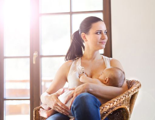 Kiat Menjaga Kuantitas dan Kualitas ASI untuk Bayi