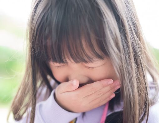 Anak Rewel dan Muntah, Awas Keracunan Makanan!