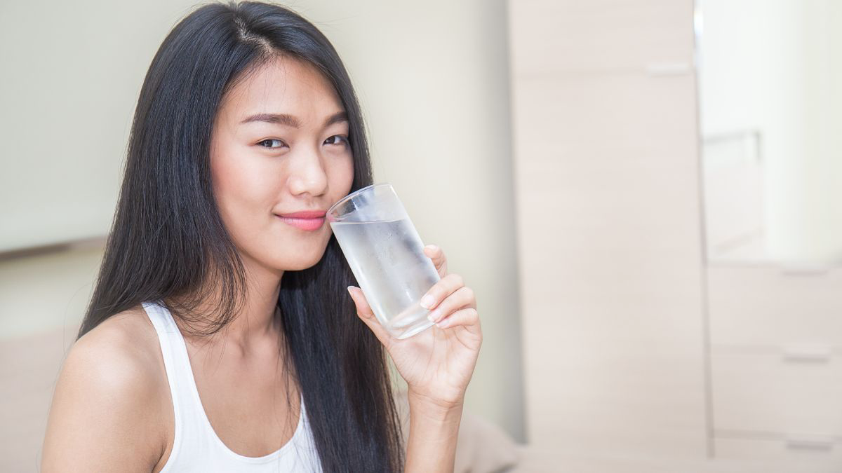 Minum Air Putih