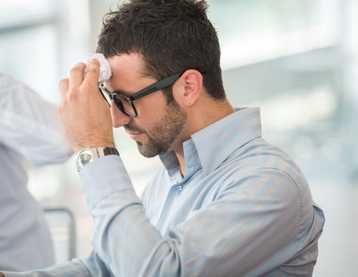 Benarkah Dehidrasi Picu Disfungsi Ereksi?