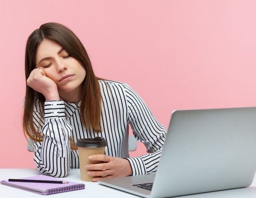 Kopi vs Begadang, Mana yang Lebih Buruk untuk Jantung?