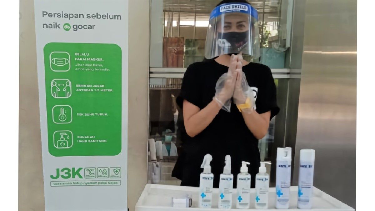 Godrej dan Gojek Kerja Sama Sediakan Puluhan Ribu Hand Sanitizer