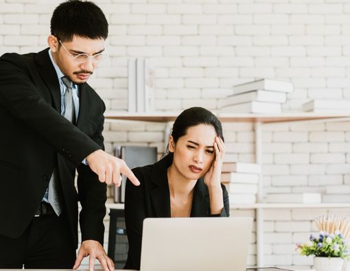 Penyebab Orang Bersikap Bossy dan Ketus saat Bicara