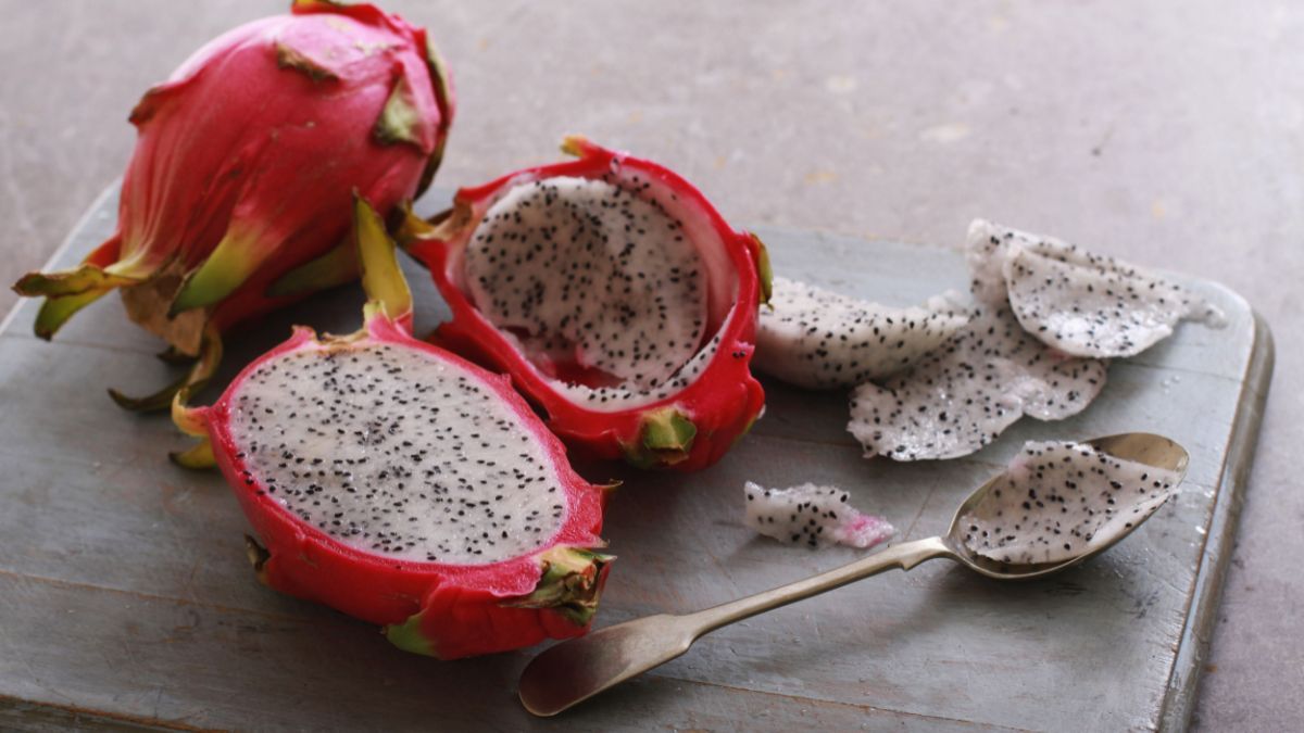 12 Manfaat Makan Buah Naga untuk Ibu Hamil