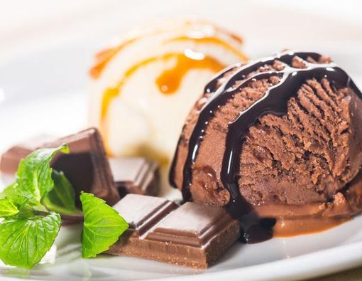 Hindari Konsumsi Makanan Ini Sebelum Tidur Agar Tidak Gemuk