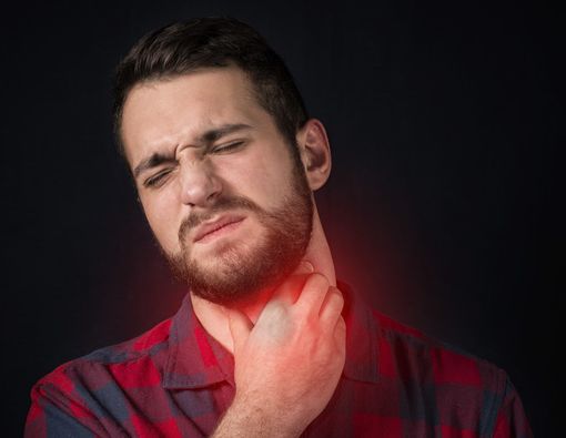 8 Gejala Kanker Tenggorokan yang Tidak Boleh Diabaikan