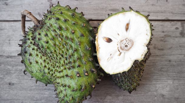 15 Khasiat dan Manfaat Buah Sirsak, Baik untuk Kolesterol dan Imun