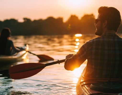 Pilihan Olahraga Air yang Tak Kalah Sehat dari Berenang