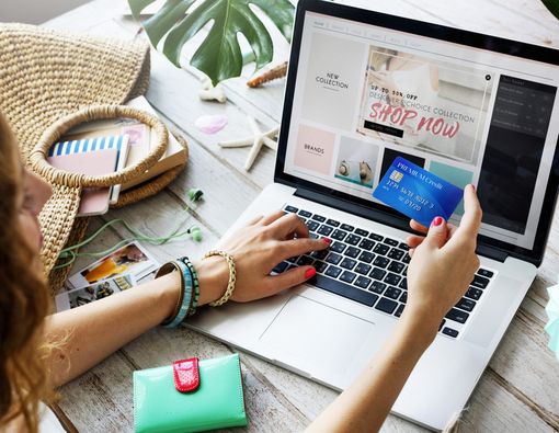 Gemar Belanja Online Bikin Gemuk?