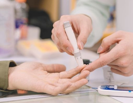 Terapi untuk Mengatasi Gangguan Saraf Tangan Diabetes