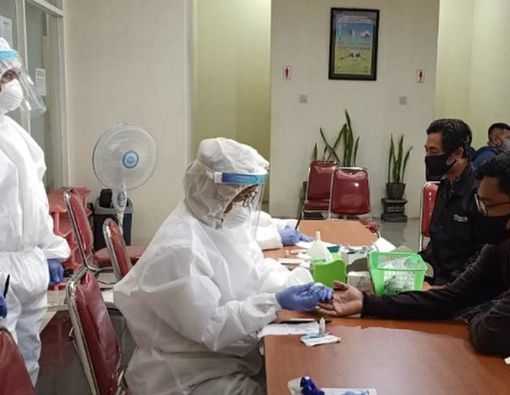 Waspada, Kasus Positif Virus Corona di Jawa Timur Hampir 4.000!