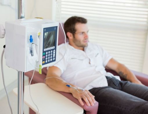 3 Efek Kemoterapi pada Pria yang Perlu Anda Tahu