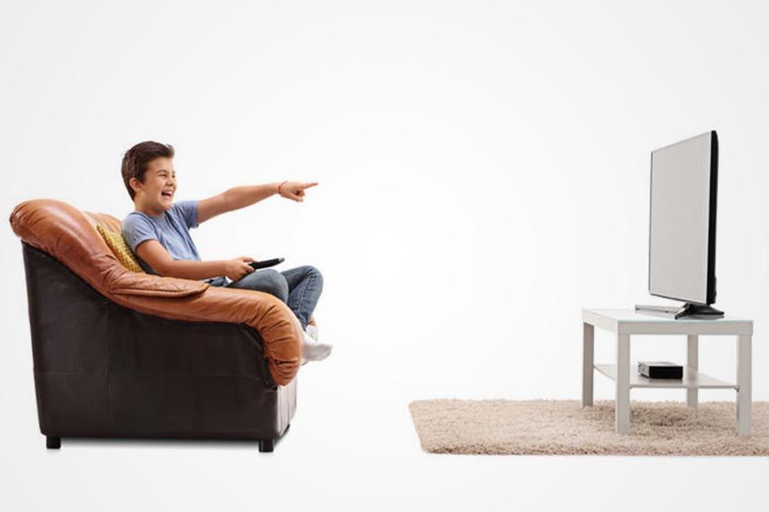 Awas, Sering Menonton TV Sebabkan Osteoporosis pada Anak