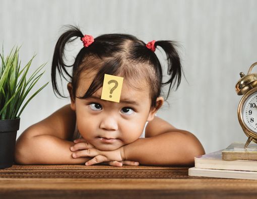 Dear Parents, Ini Cara Merespons Anak yang Terus Tanya “Kenapa”