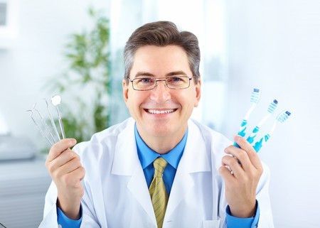 Tips Memilih Sikat Gigi