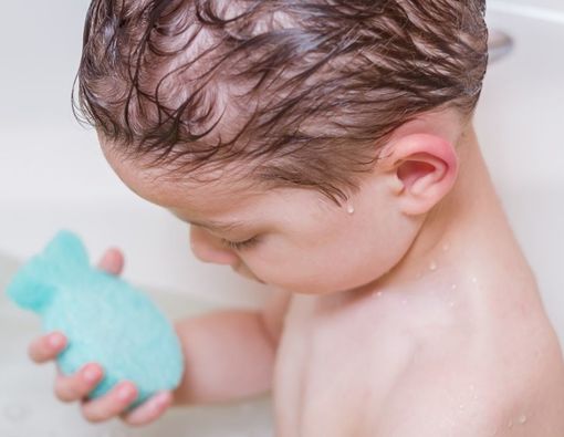 Kapan Anak Boleh Menggunakan Sabun Orang Dewasa?