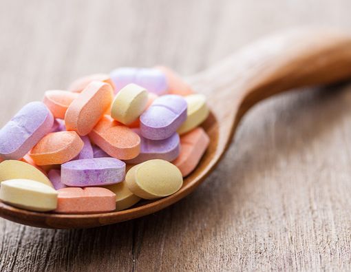 Jangan Asal Pilih Suplemen Vitamin C, Ini Risikonya!