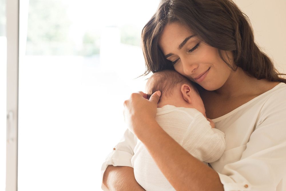 Sebelum Memberi MPASI pada Bayi, Pahami 6 Hal Ini