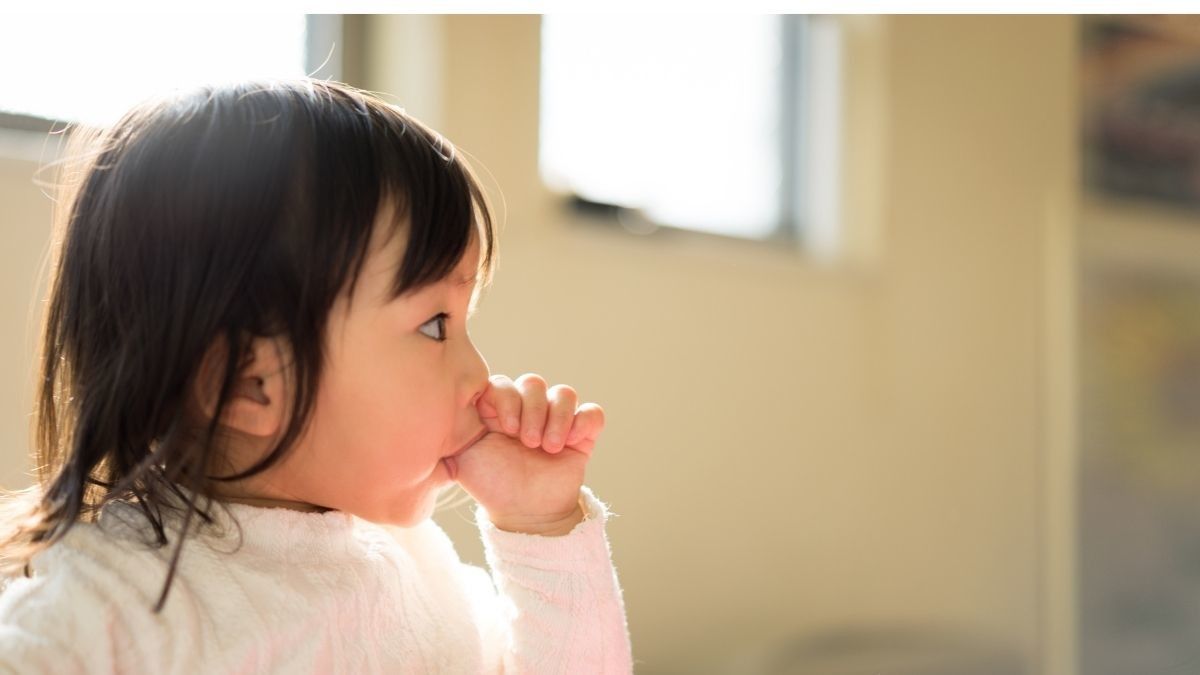 Menghilangkan Kebiasaan Buruk Anak yang Suka Mengisap Jari