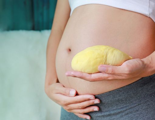 Benarkah Durian Bisa Menyebabkan Keguguran?
