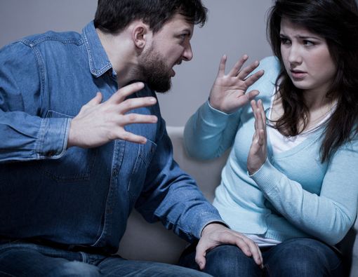 Pasangan yang Kasar Bisa Bikin Buruk Gejala Menopause