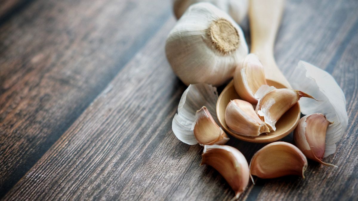 Yuk, Nikmati Manfaat Bawang Putih untuk Menunda Pikun