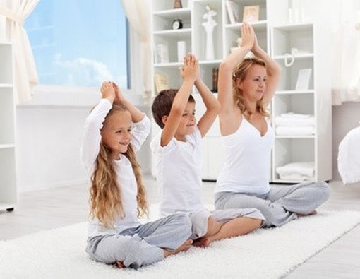 Yoga untuk Ibu dan Si Kecil